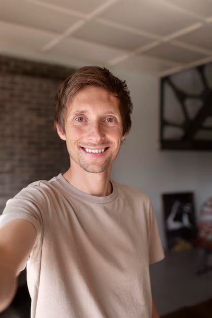 Laurent M.